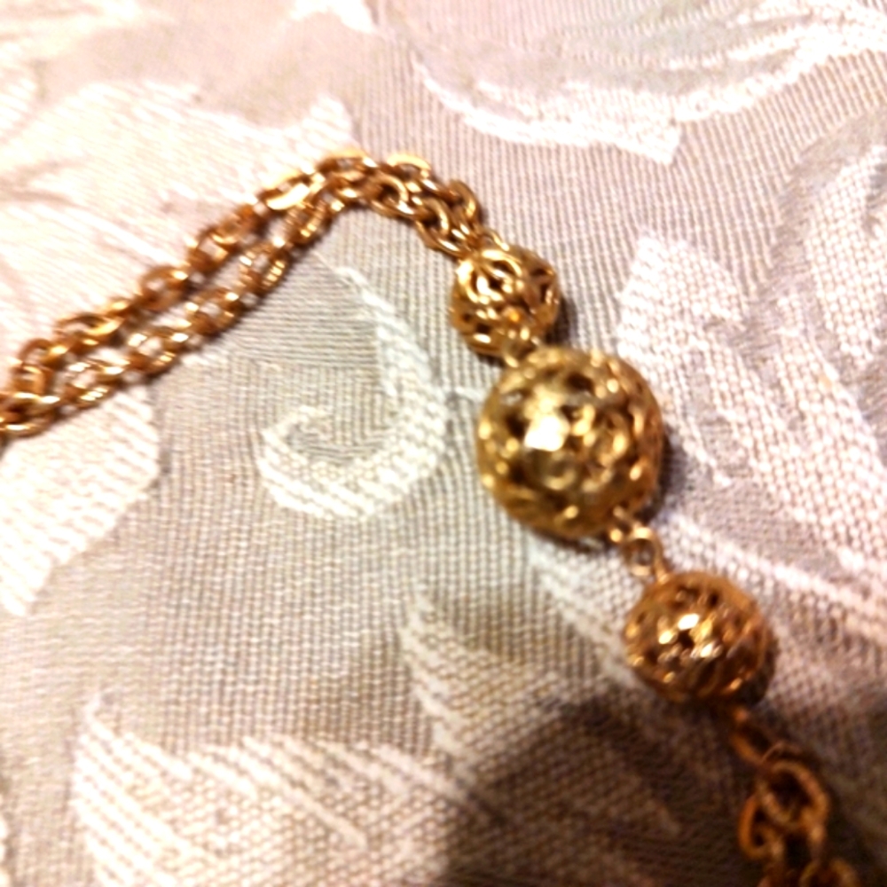 ⚜️🌹⚜️ Gorgeous Vintage Gold Filigree Ball Draping Necklace - Picture 2 of 6
